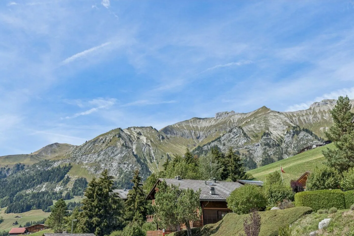 Charmantes Chalet mit Wunderschöner Aussicht - Foto 2 von 13