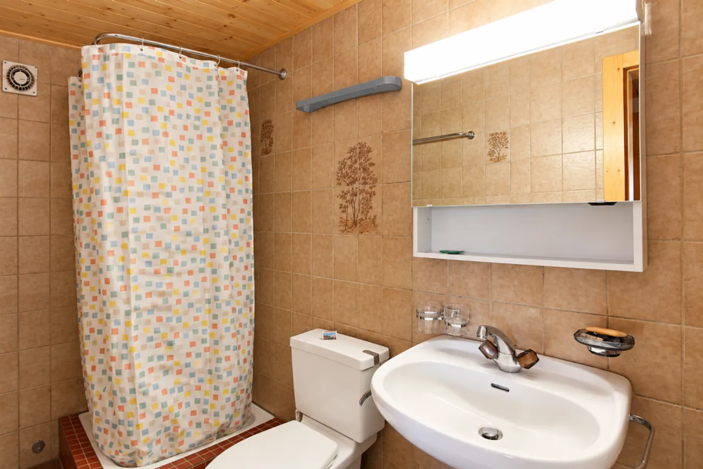 Holiday home in Mutten - discover the original mountain world - Photo 8 of 13