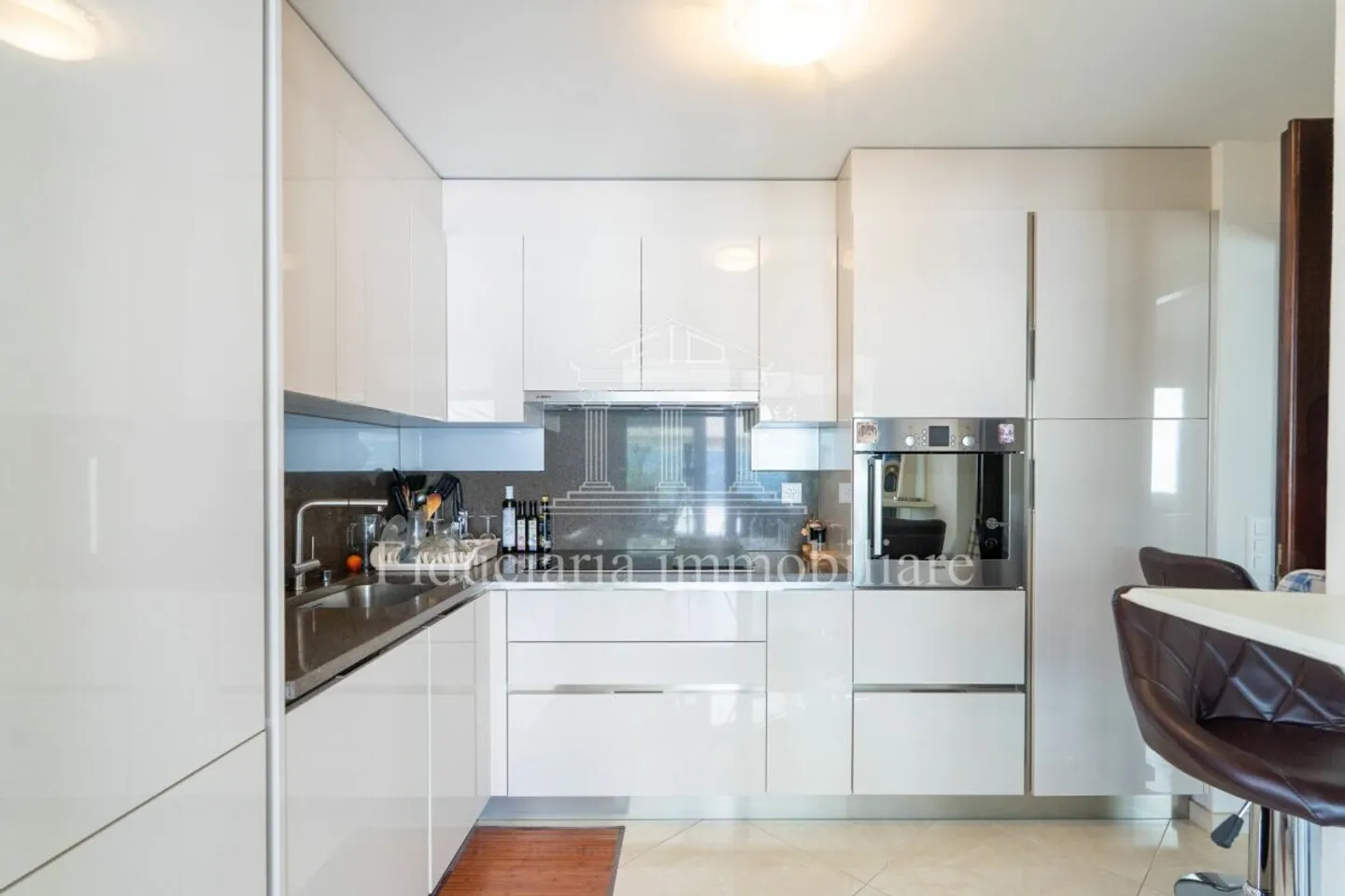 MINUSIO - Apartment with terrace and panoramic view in a residence of only 4 units - Photo 7 of 11