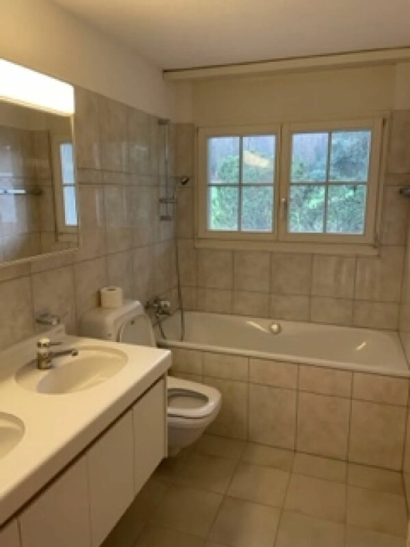 Charming Garden Apartment - Photo 6 of 8