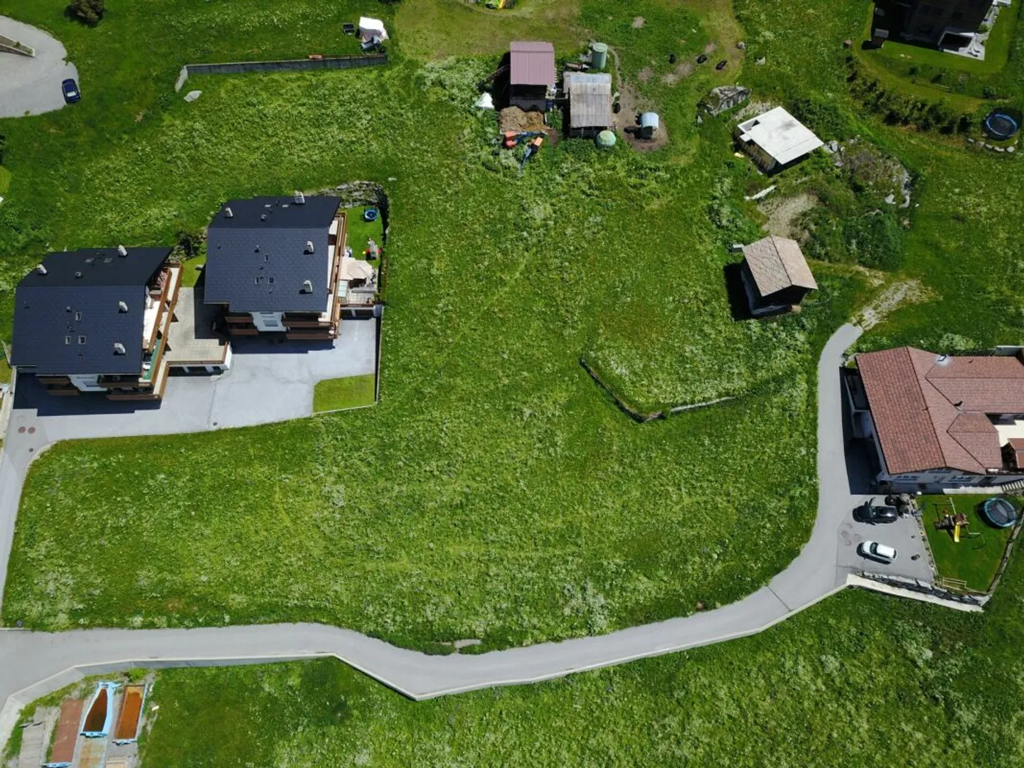 Terreno soleggiato con vista - Foto 2 di 3