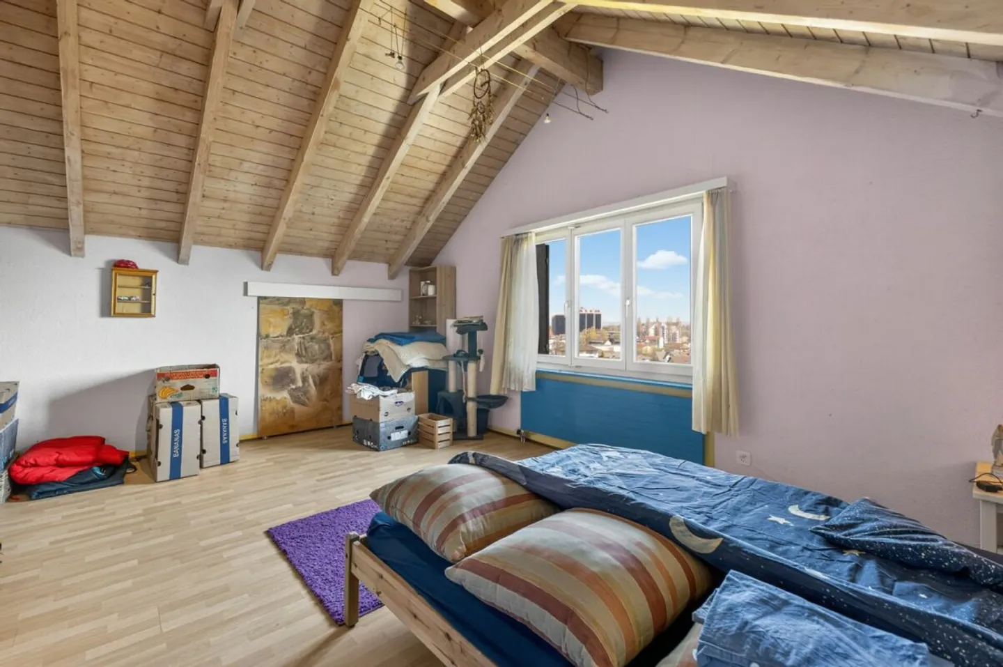Eckreihenhaus mit unverbaubarer Aussicht, grosszügigem Balkon, erhöhter Lage und viel Privatsphäre - Photo 8 sur 13