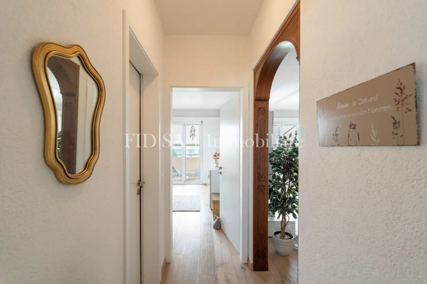 ASCONA - Elegante appartamento di 3.5 locali in posizione centrale e tranquilla - Photo 8 of 13