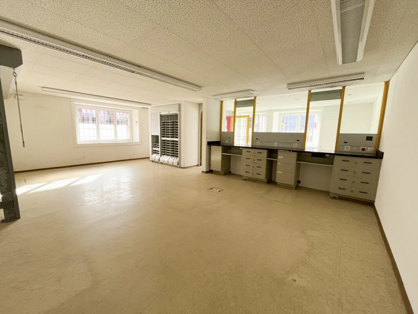 Gewerbefläche in La Sagne - Foto 5 von 13