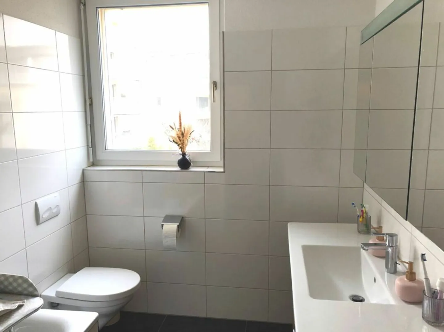 Your new home - modern, spacious, unique - Photo 6 of 9