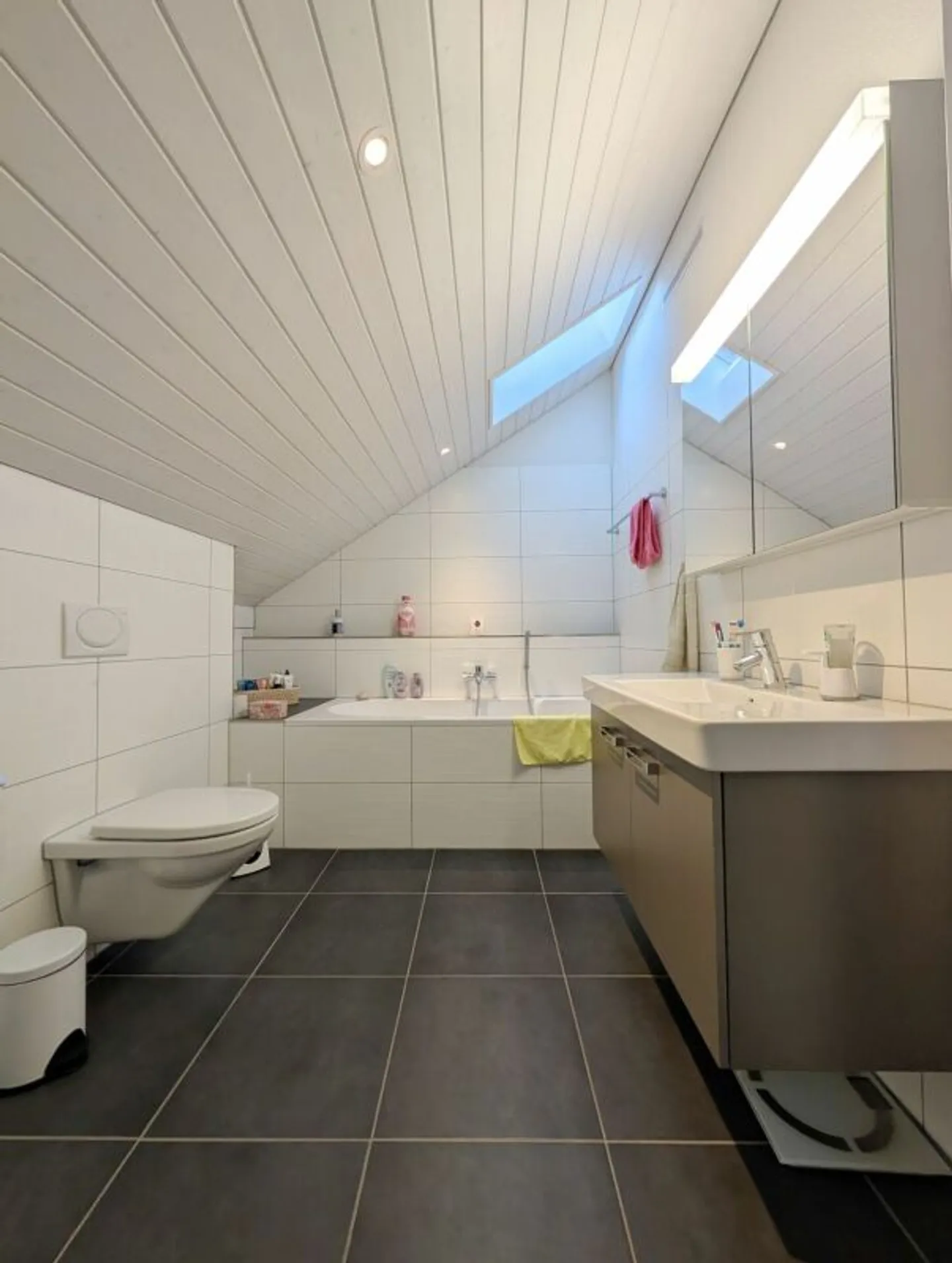 Geräumige Moderne Duplex-Wohnung - Foto 6 von 8
