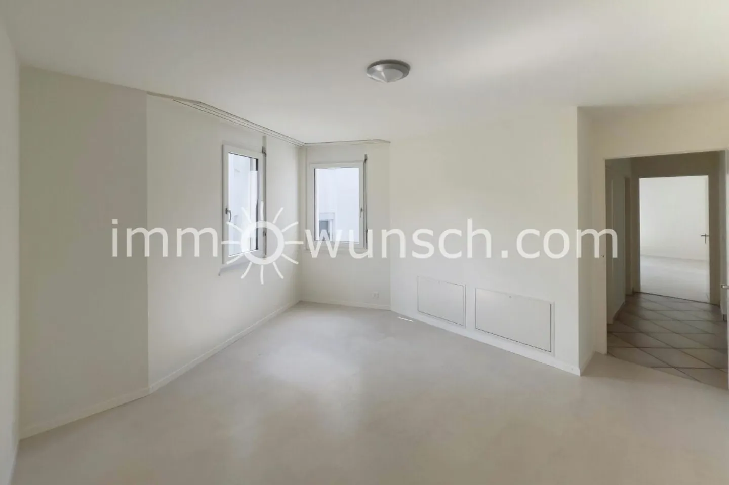 Condominio centrale di 3 ½ stanze nella città di Zug - Foto 8 di 11