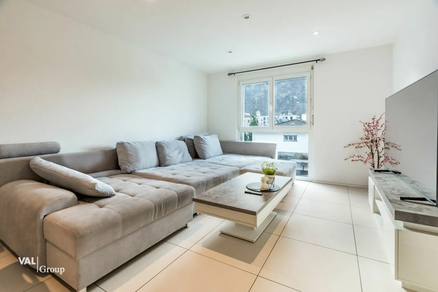 Moderne Wohnung in Visp - Foto 4 von 13