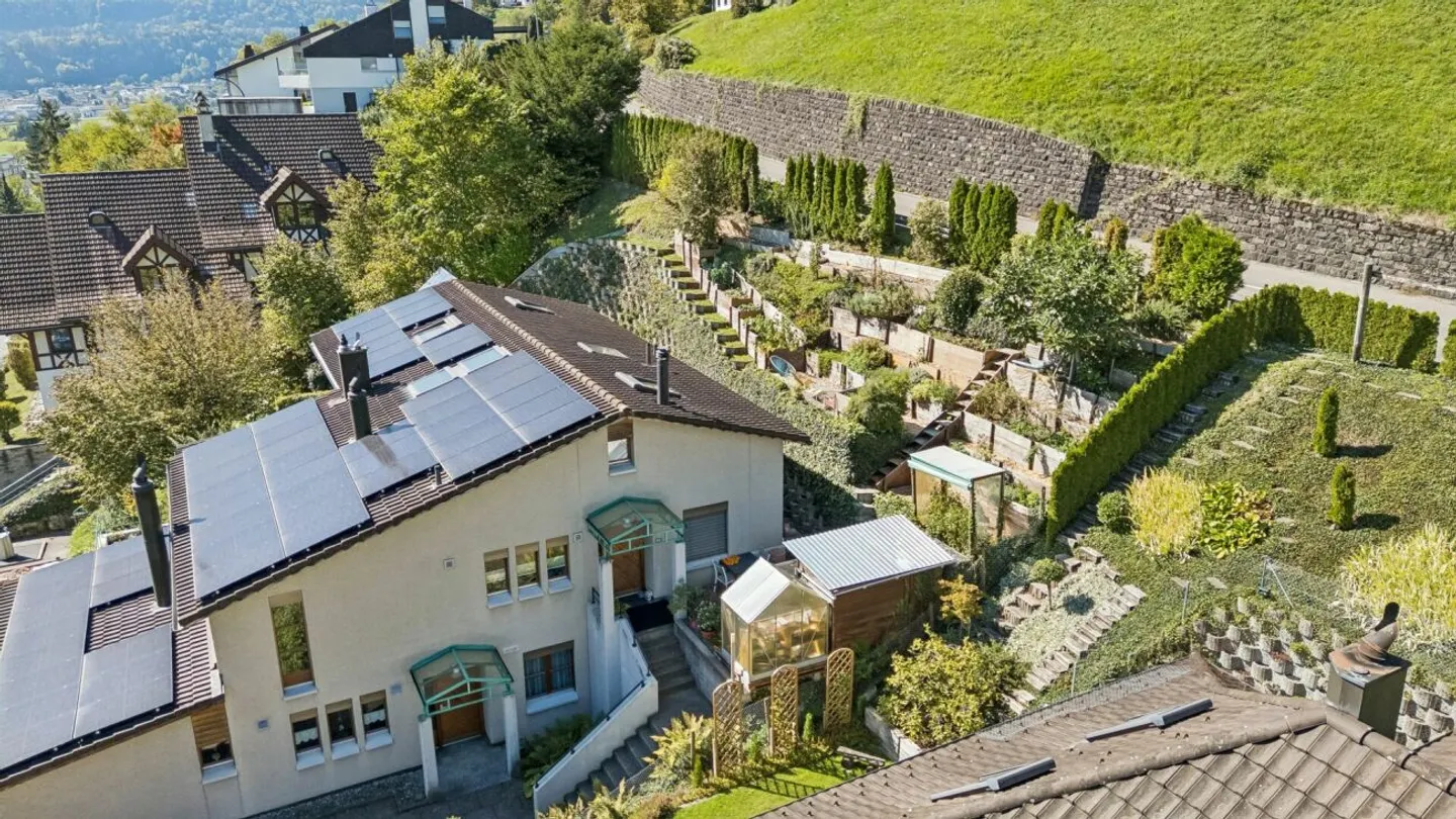 Maisonette mit Garten und Aussicht - Foto 1 von 13