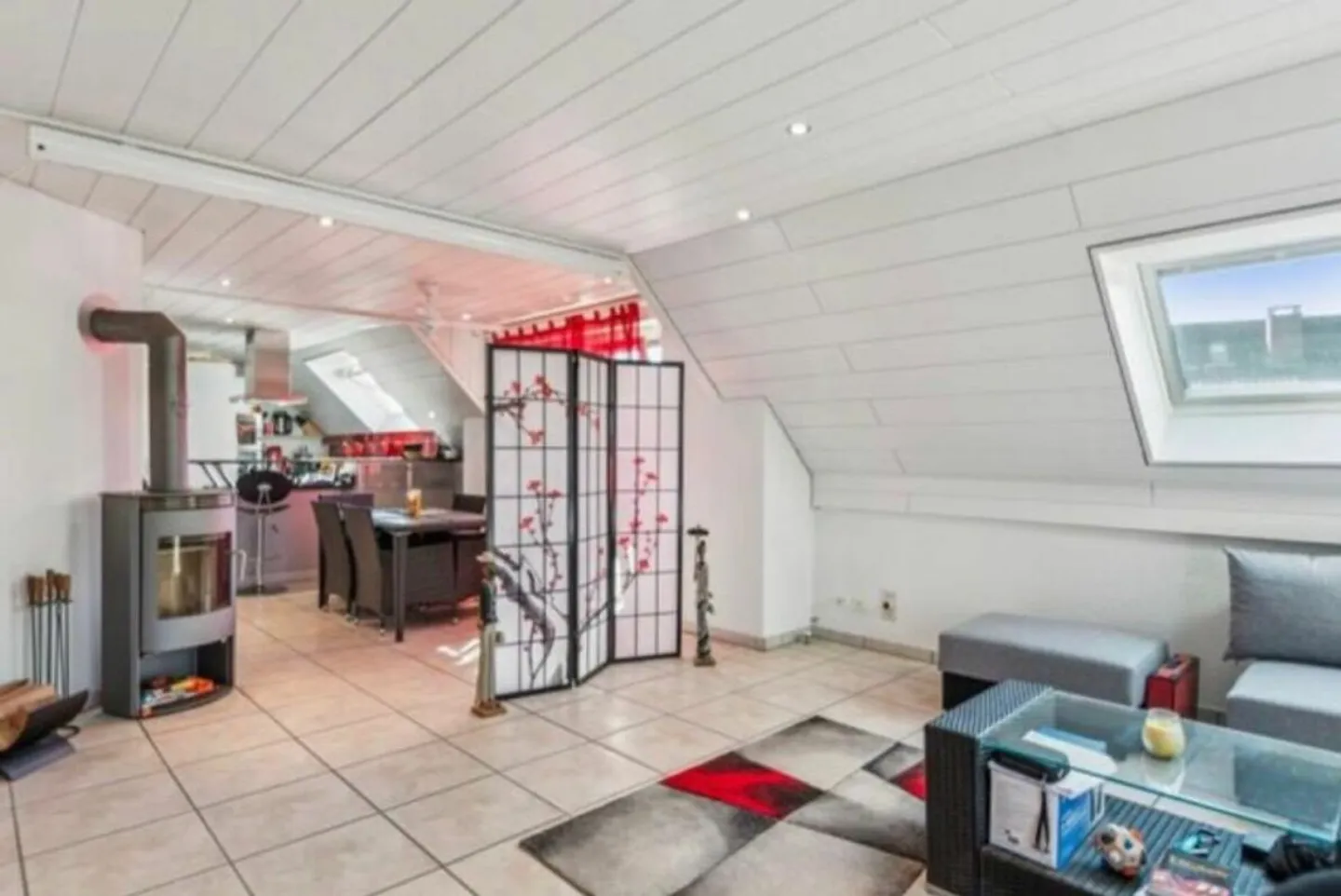 Stilvolle Duplexwohnung in Dotzigen - Foto 2 von 13