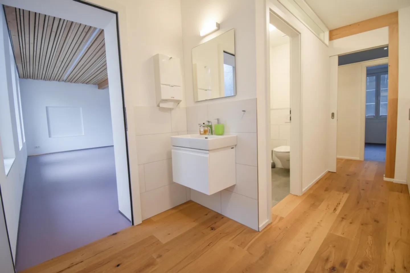 Charmante Landliegenschaft mit Wohn- und Geschäftsräumen - Foto 4 von 13