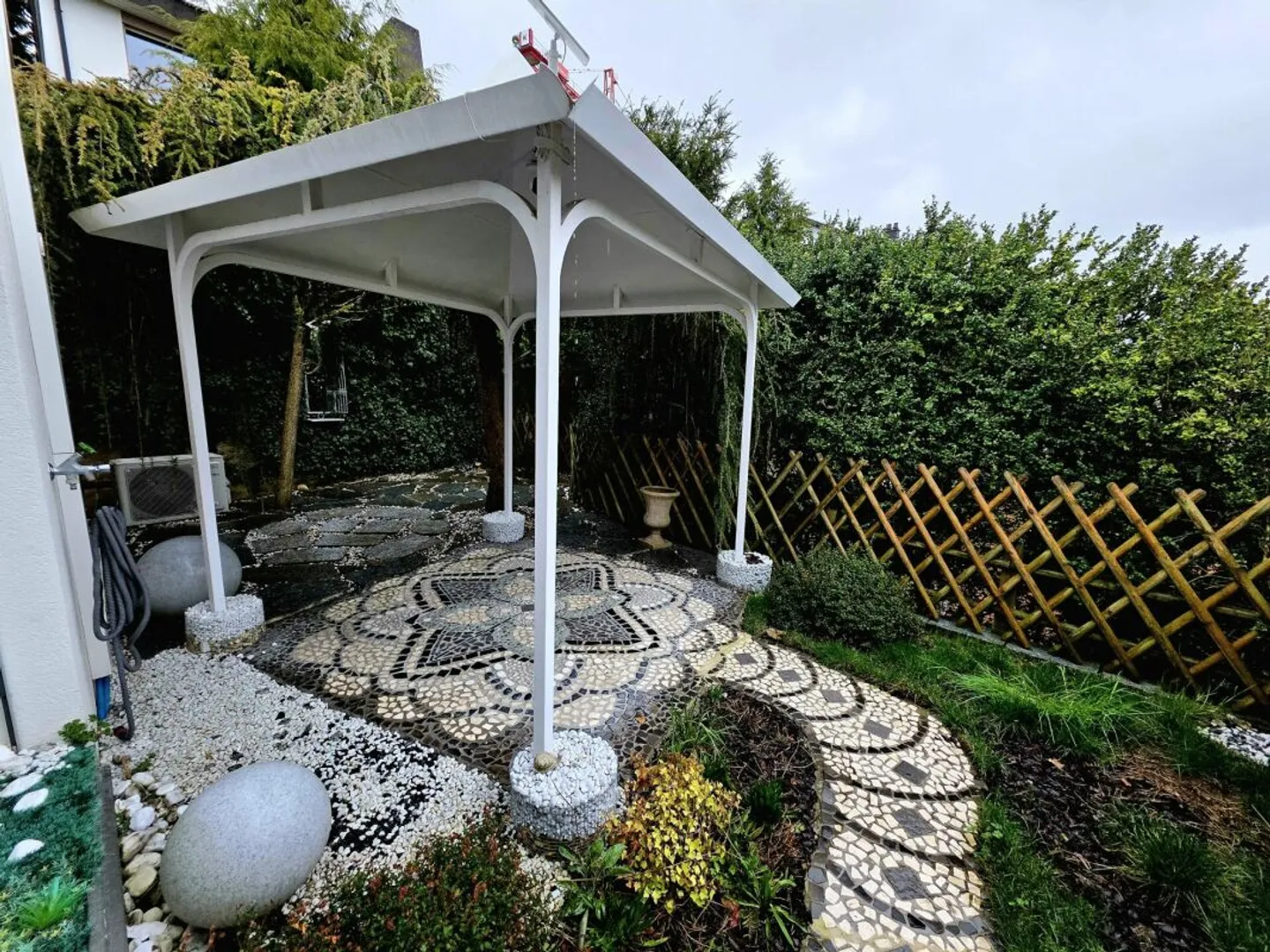 Vue panoramique & soleil pur ! Appartement terrasse exclusif avec terrasse de rêve - Photo 13 sur 13