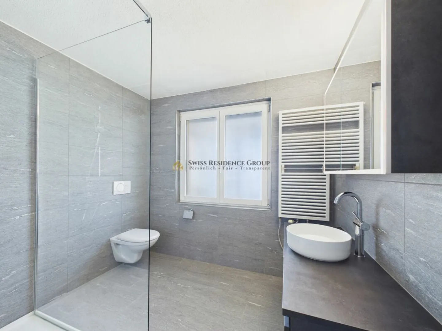 Esclusivo appartamento con terrazza di 5,5 stanze con vista sul lago e sulle montagne a Küssnacht - Foto 12 di 13