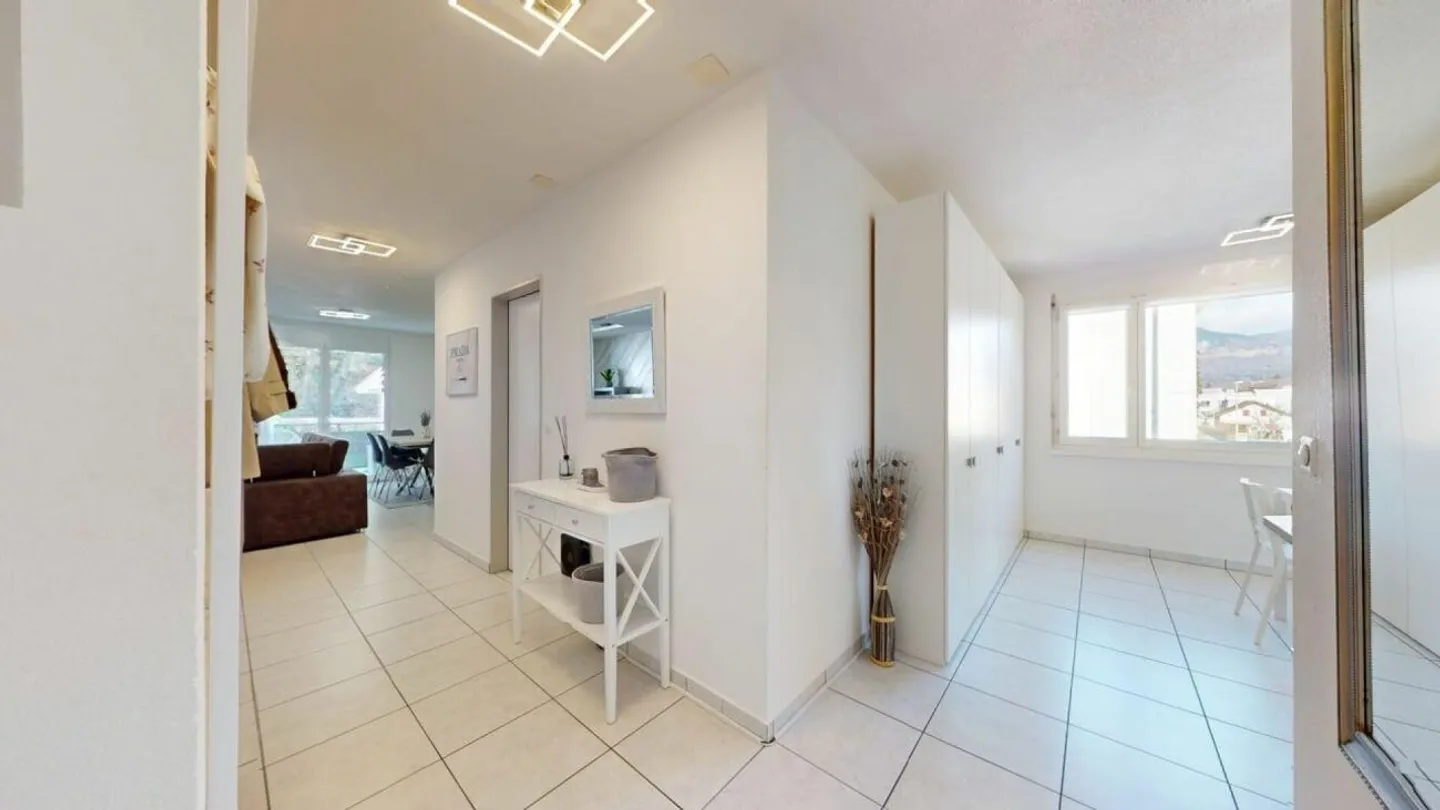 Comfortable Living 4.5 Rooms with Plenty of Space and Peace - Photo 11 of 12