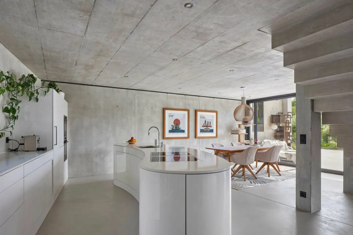 THE FRAME - Timeless Design. A Home with Edges and Corners. - Photo 4 of 13