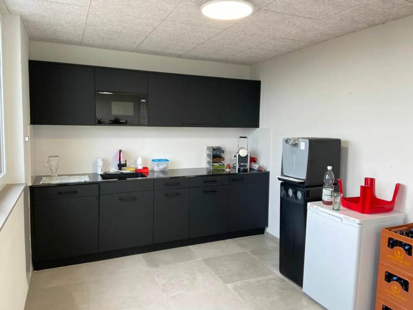 Attractive office space with archive - modern and flooded with light - Photo 7 of 9