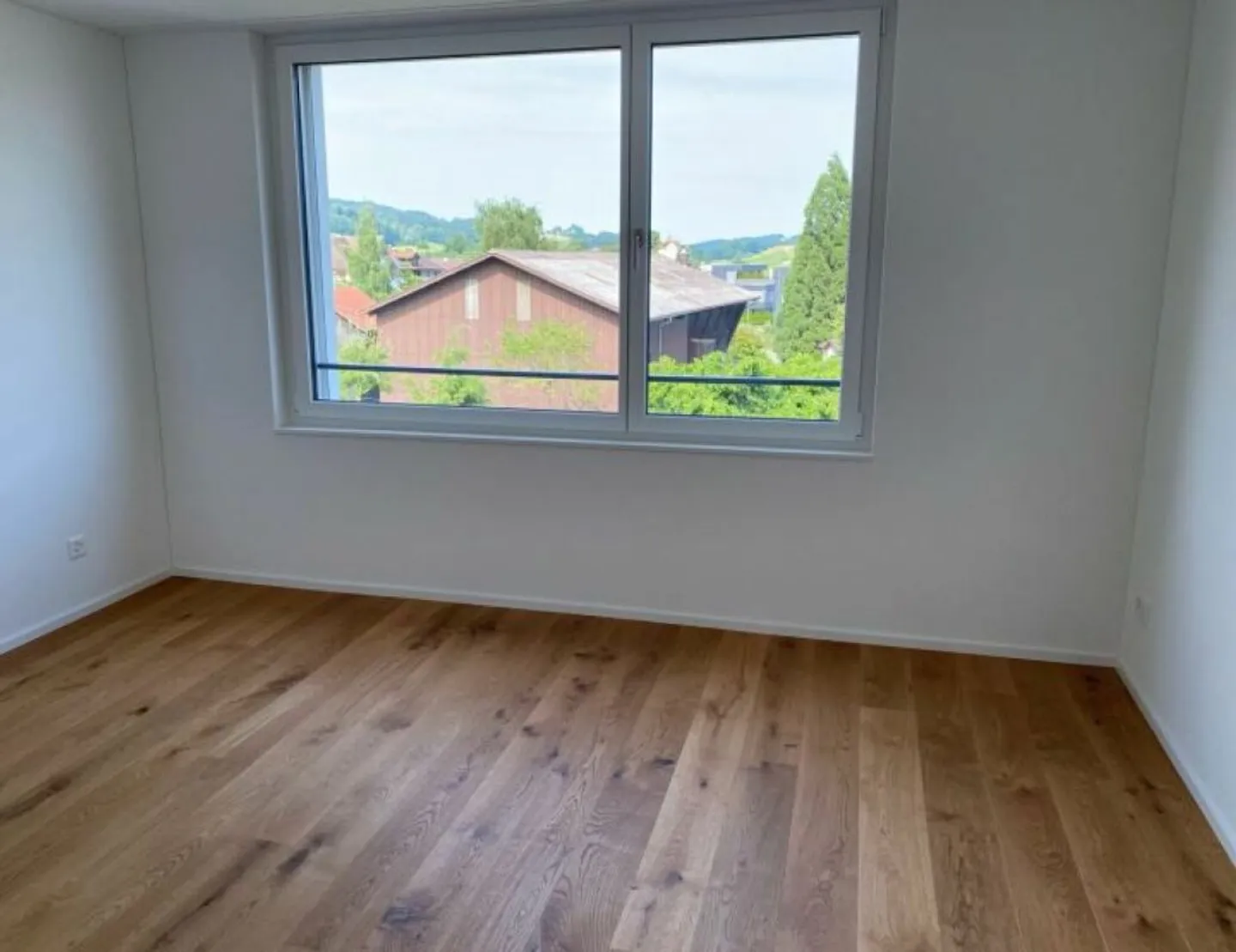 New home in a popular residential area - Photo 8 of 8