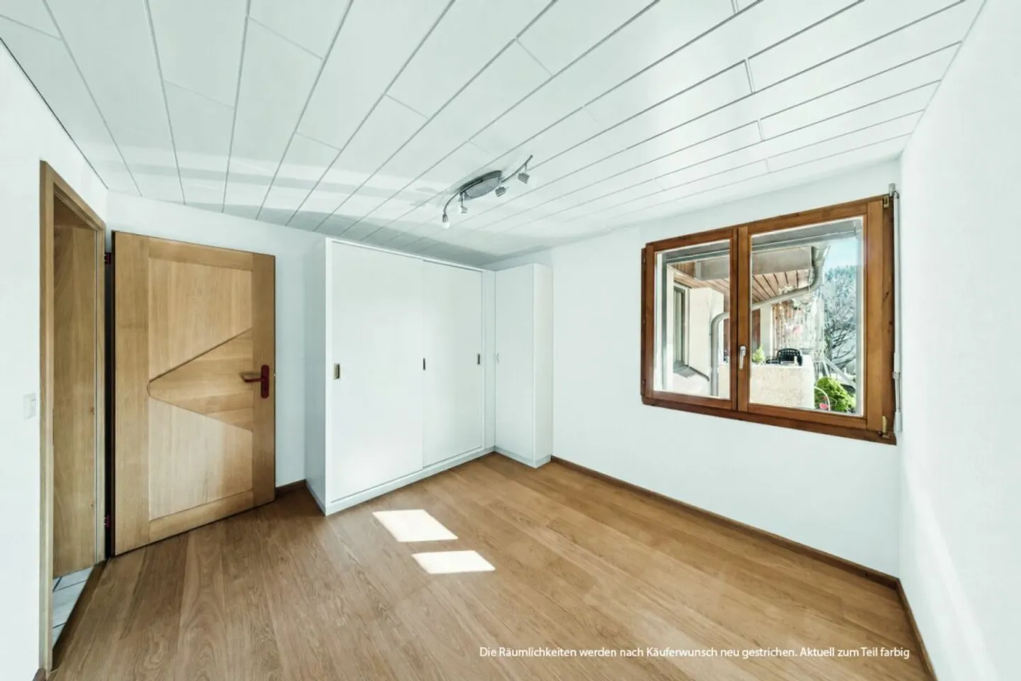 Luminoso appartamento di 4,5 stanze con 2 bagni &amp; balcone - ideale per giovani famiglie? - Foto 8 di 10