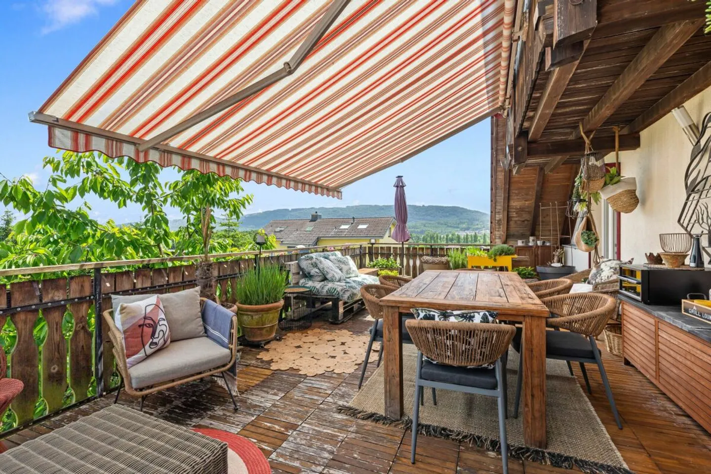 Maison bifamiliale bien entretenue avec charme, rendement et liberté - Photo 10 sur 13