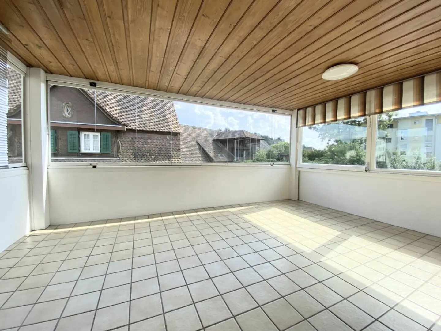 Charmante 6.5-Zimmerwohnung in Zell - Foto 3 von 9