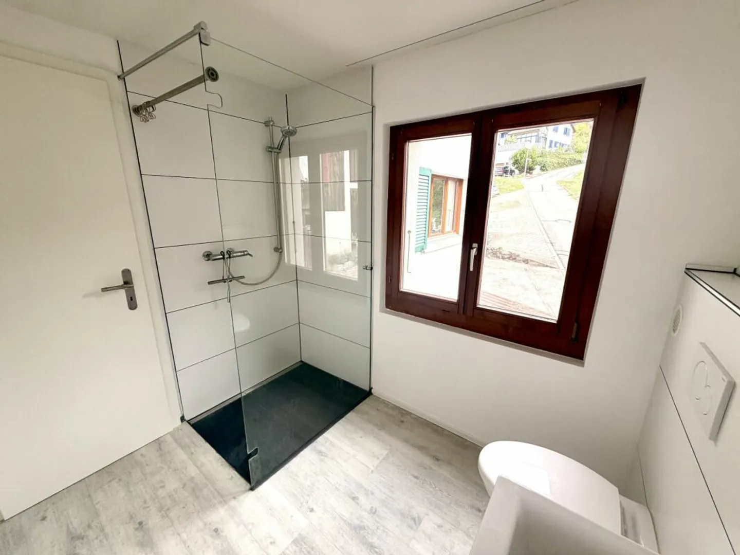 Maison individuelle rénovée avec style et confort moderne ! - Photo 9 sur 13