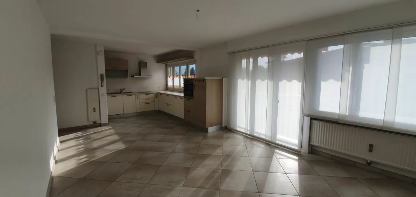 Appartement lumineux et bien structuré - Photo 4 sur 12