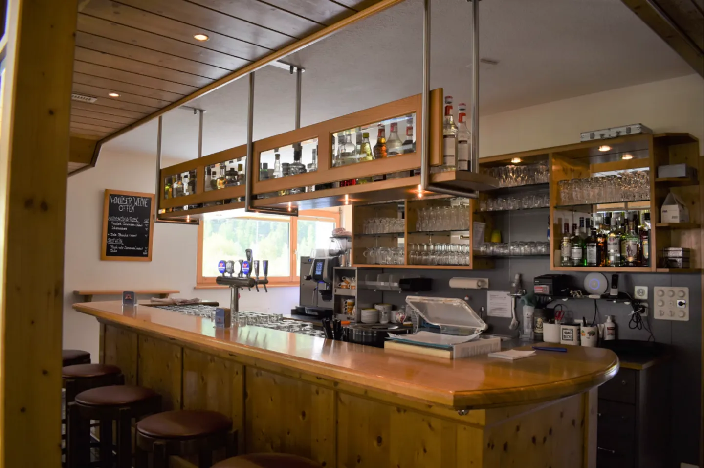 Restaurant & Hostel in Randa - Photo 8 of 13