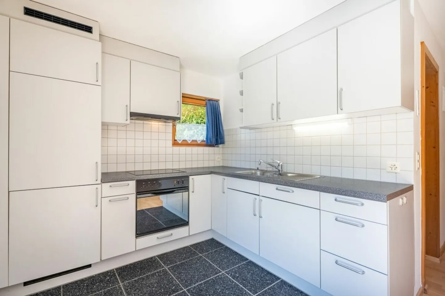 Charming 4.5-room single-family house - Photo 10 of 13