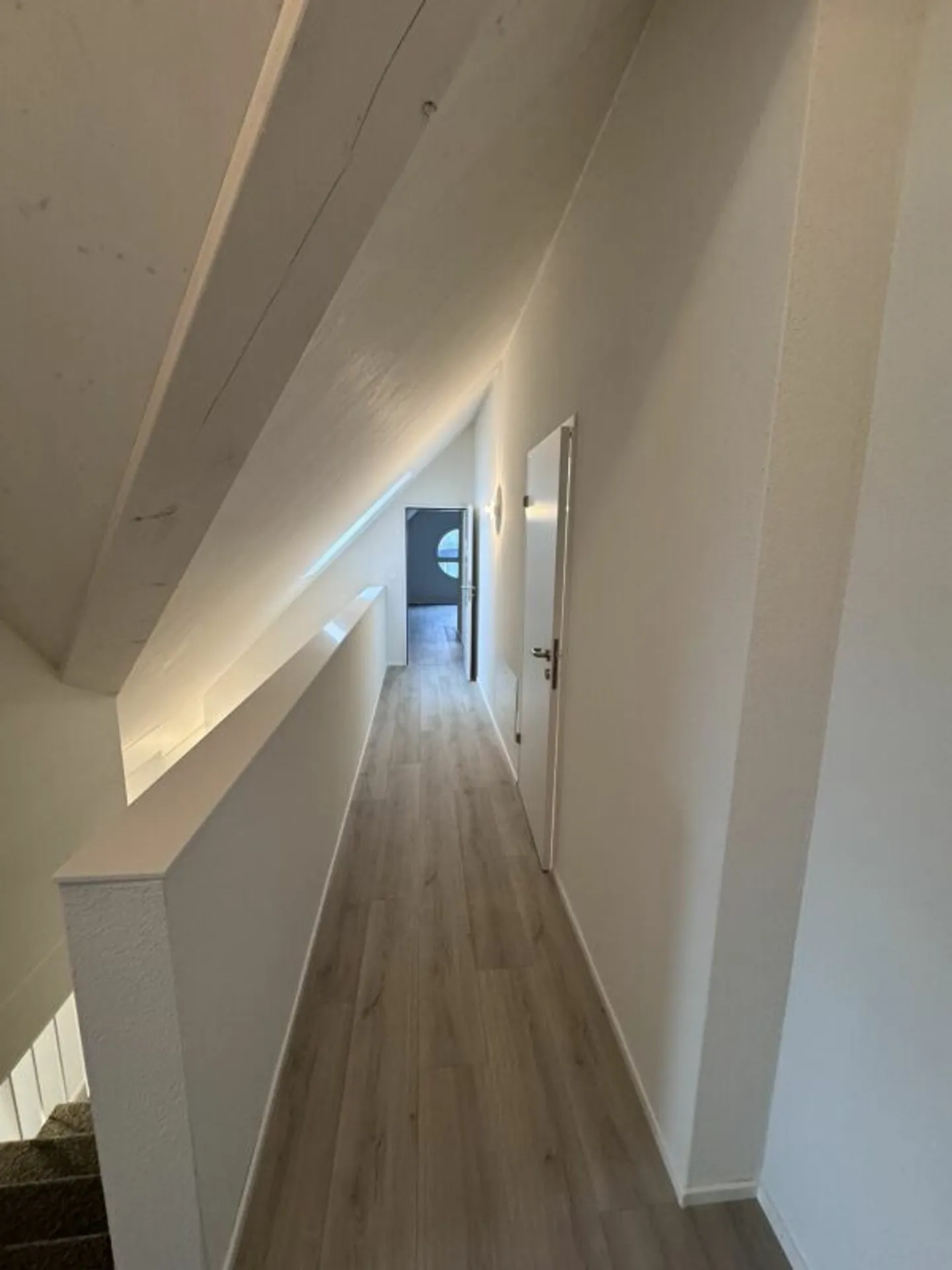 4.5-Zimmer-Dachmaisonettewohnung in Benken - Foto 6 von 12