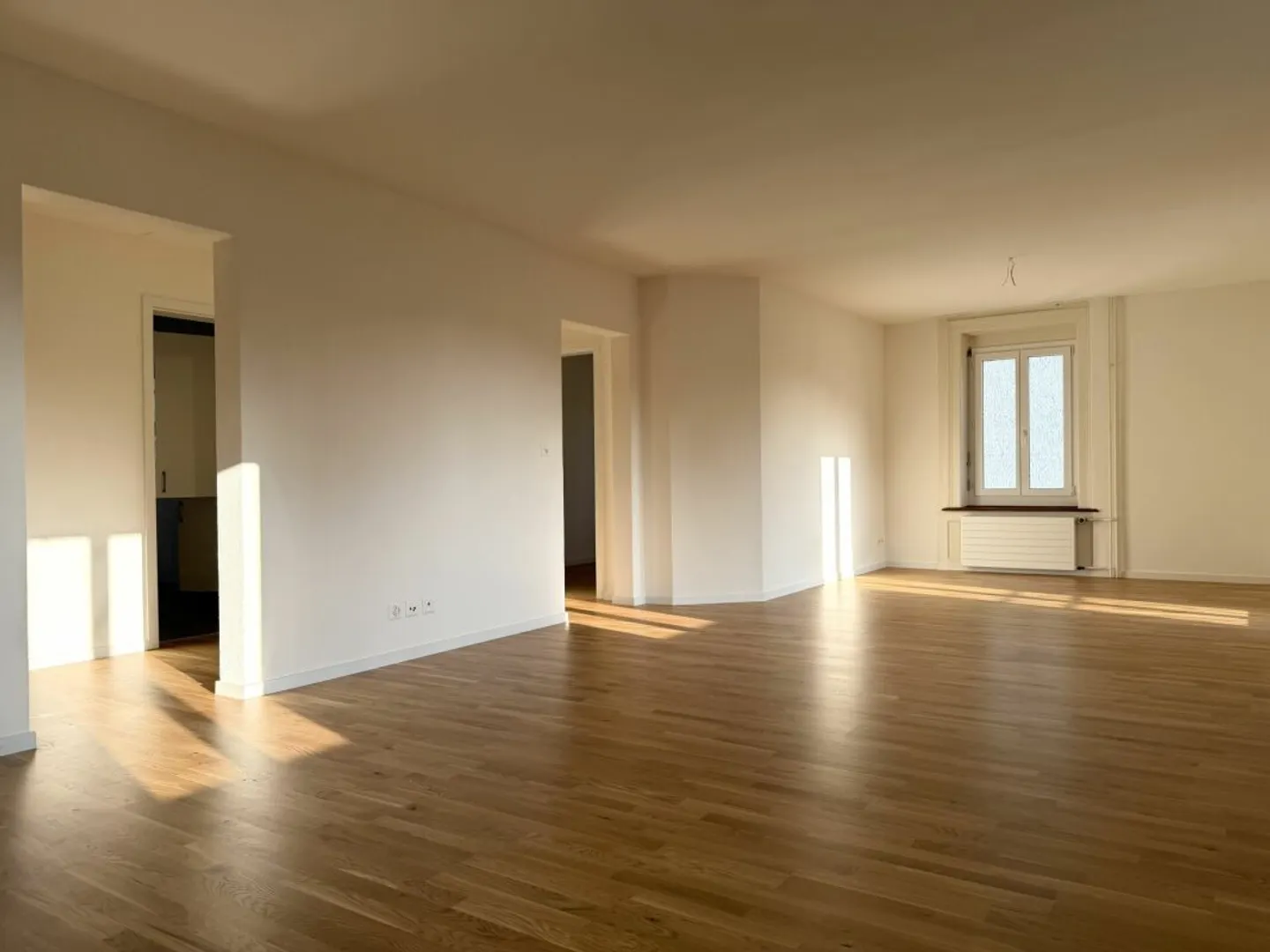 Helle & moderne 3.5 Zi.-Wohnung im Zentrum - Photo 1 sur 11