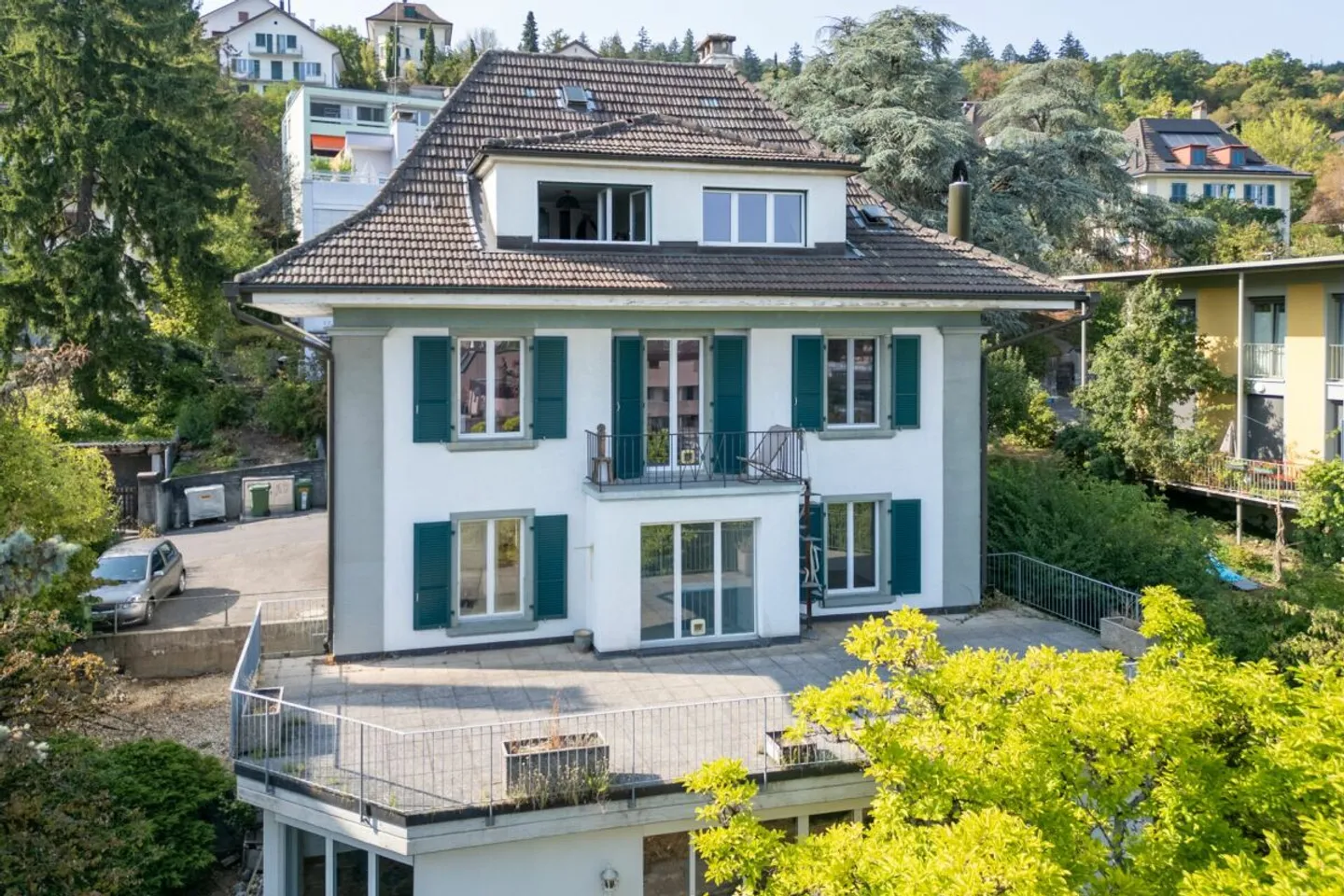 3-Familienhaus an zentraler Bieler Lage - Foto 1 von 13