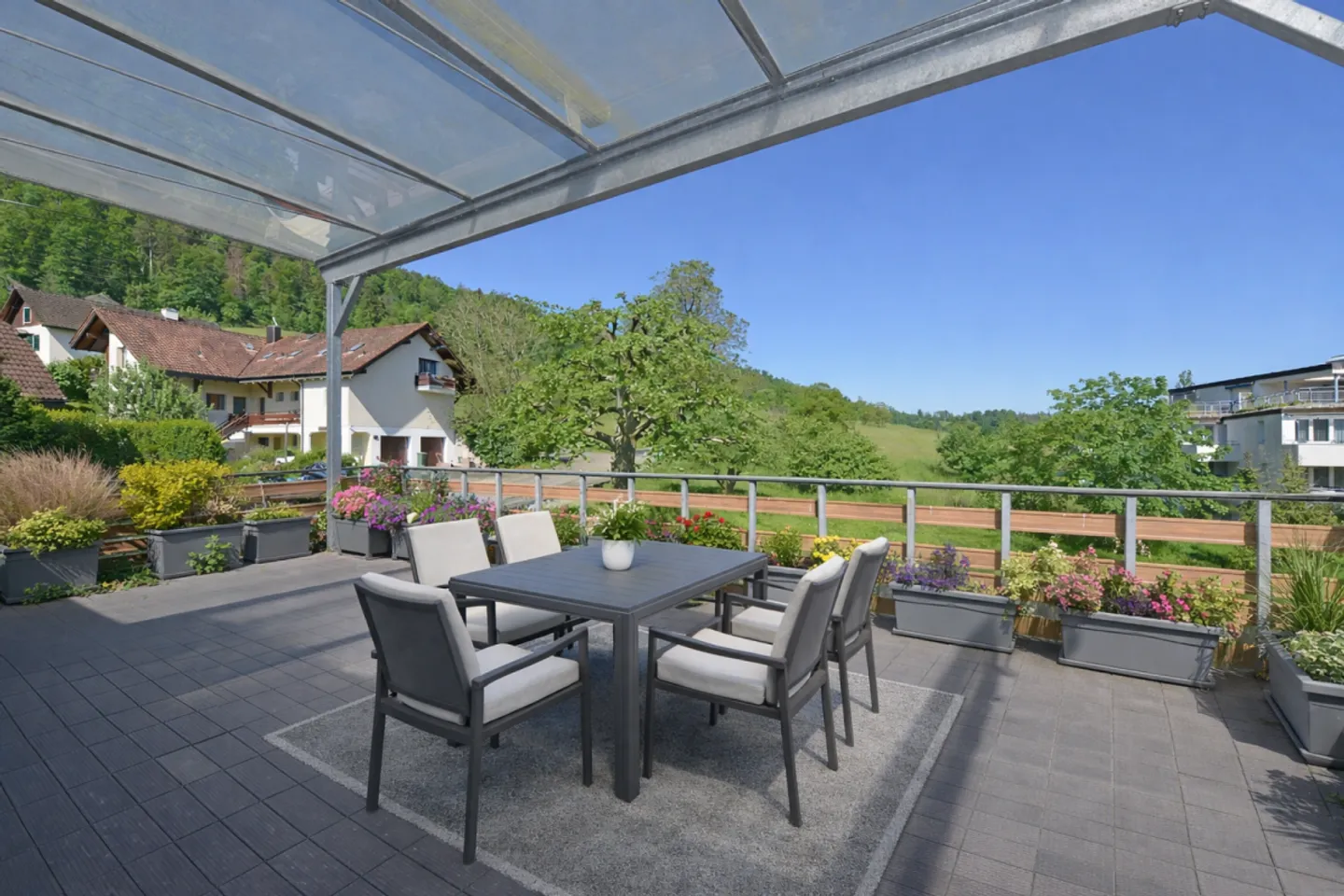 Spacious Living with Unique Design Potential - Photo 6 of 7