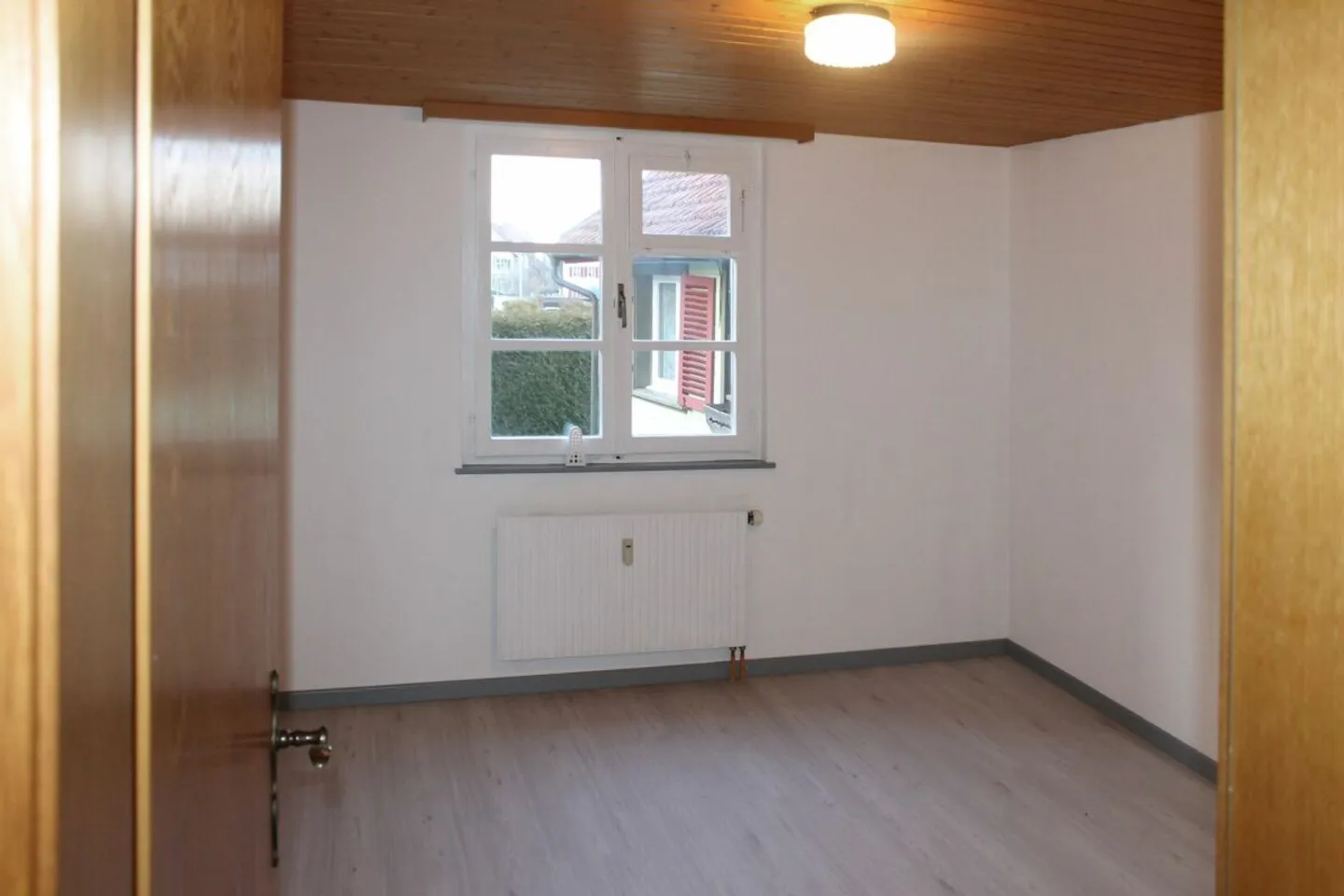 Charming investment property in prime central location - Photo 9 of 13