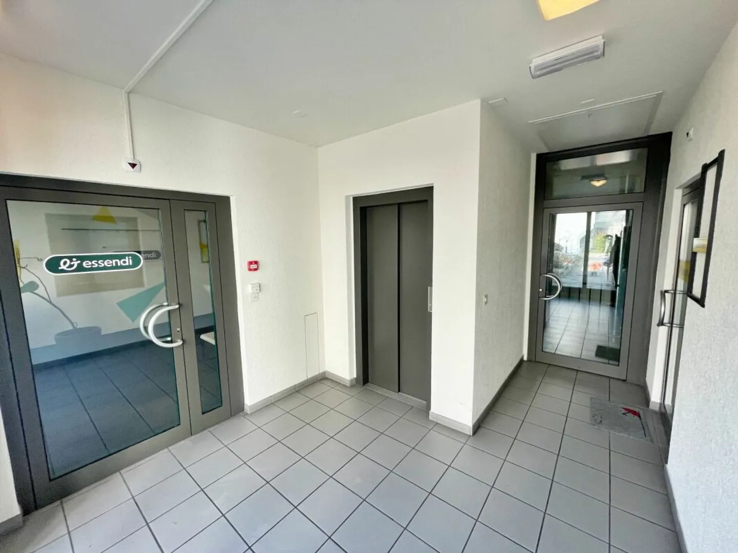 Geräumiger Büroraum in Crissier - Foto 12 von 13