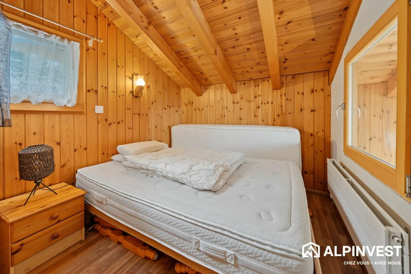 Chalet La Cîme à louer à l'année! - Photo 7 of 13