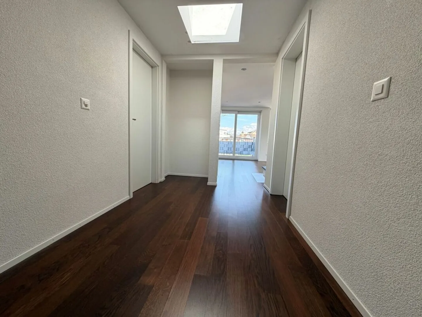 4.5-room penthouse apartment in a central location - Photo 6 of 11