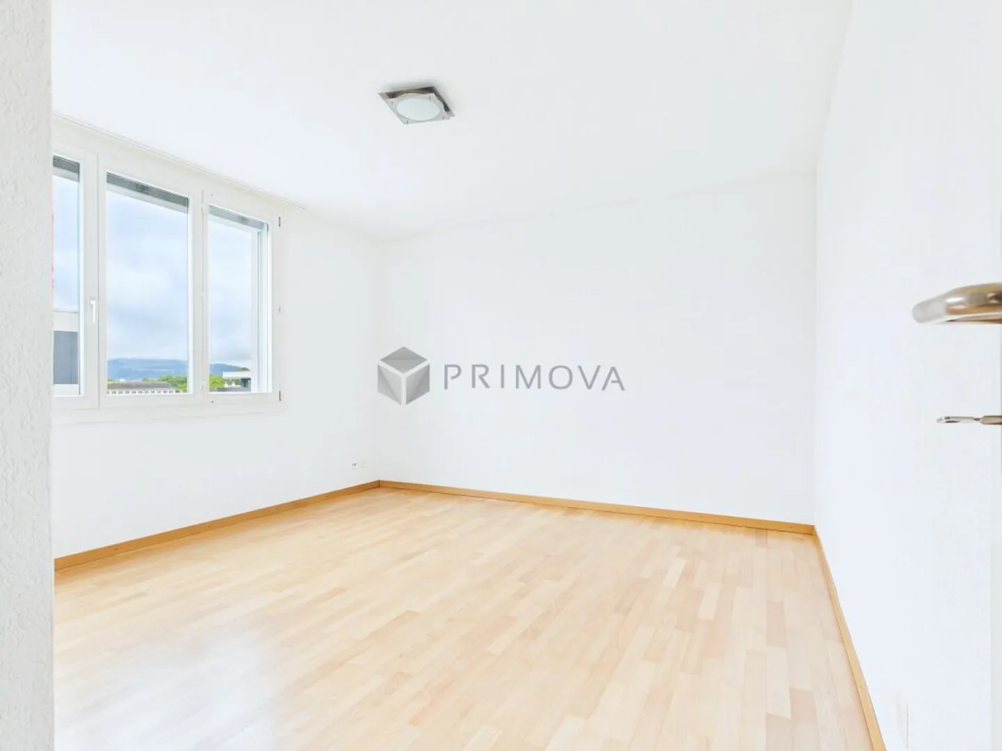 Murten: Freshly renovated condominium near the lake &amp; old town - Photo 7 of 12