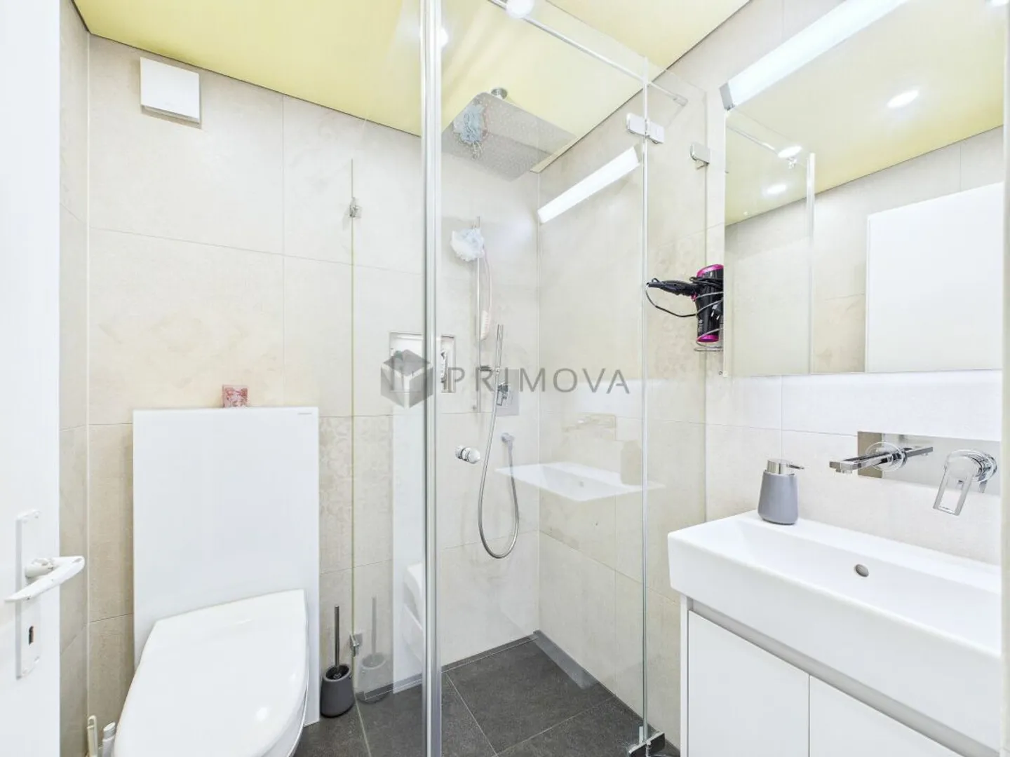 Well-maintained single-family home with home spa - Photo 6 of 13