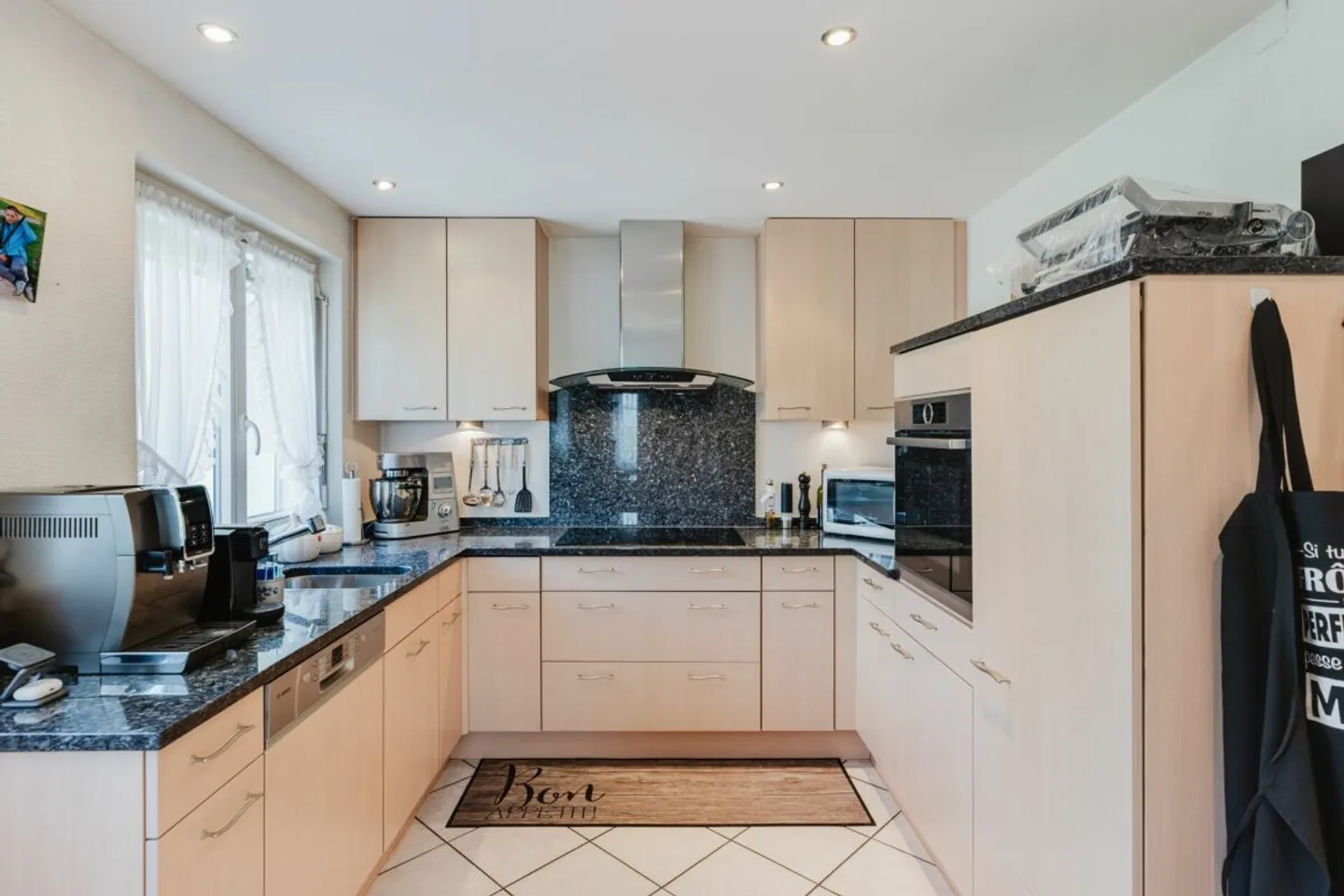 Multi-family house with building land reserve in the beautiful Linden district in Biel BE - Photo 10 of 13