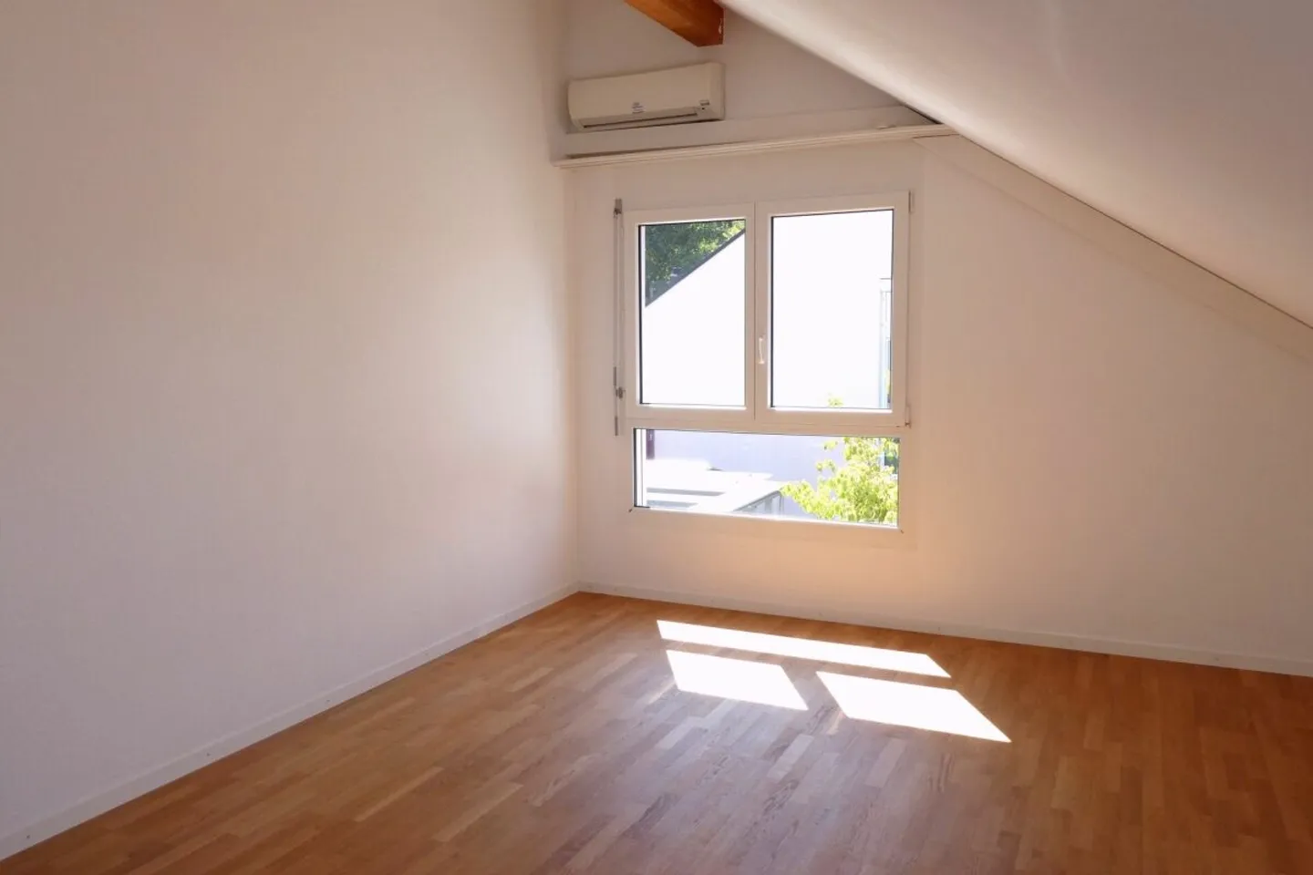 Sonniges Familienhaus in Bubendorf - Foto 11 von 12