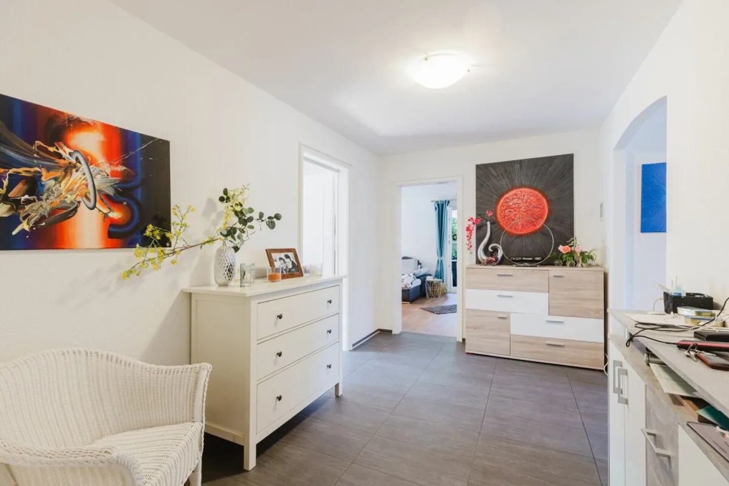 Multi-family house with building reserve in the beautiful Linden district in Biel - Photo 5 of 13