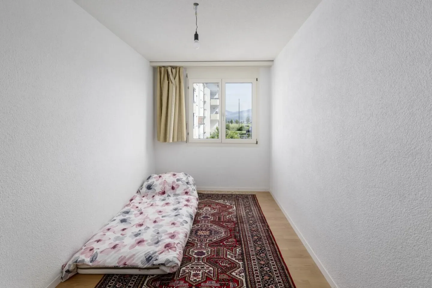 Gepflegte 3.5-Zimmer Wohnung mit zwei Balkonen - Photo 8 of 10