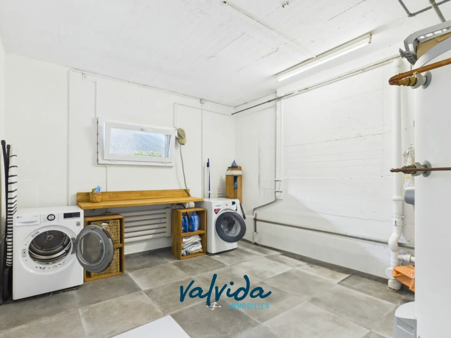Maison de ville en duplex modernisée avec style à Niedergesteln - Photo 9 sur 13