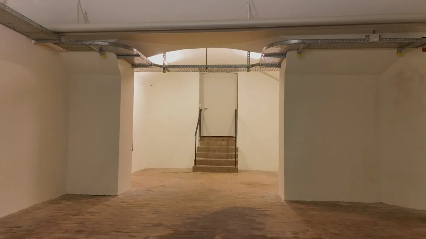 Archive / Salle de stockage - Directement depuis Aeschenplatz (1er sous-sol) - Photo 2 sur 4