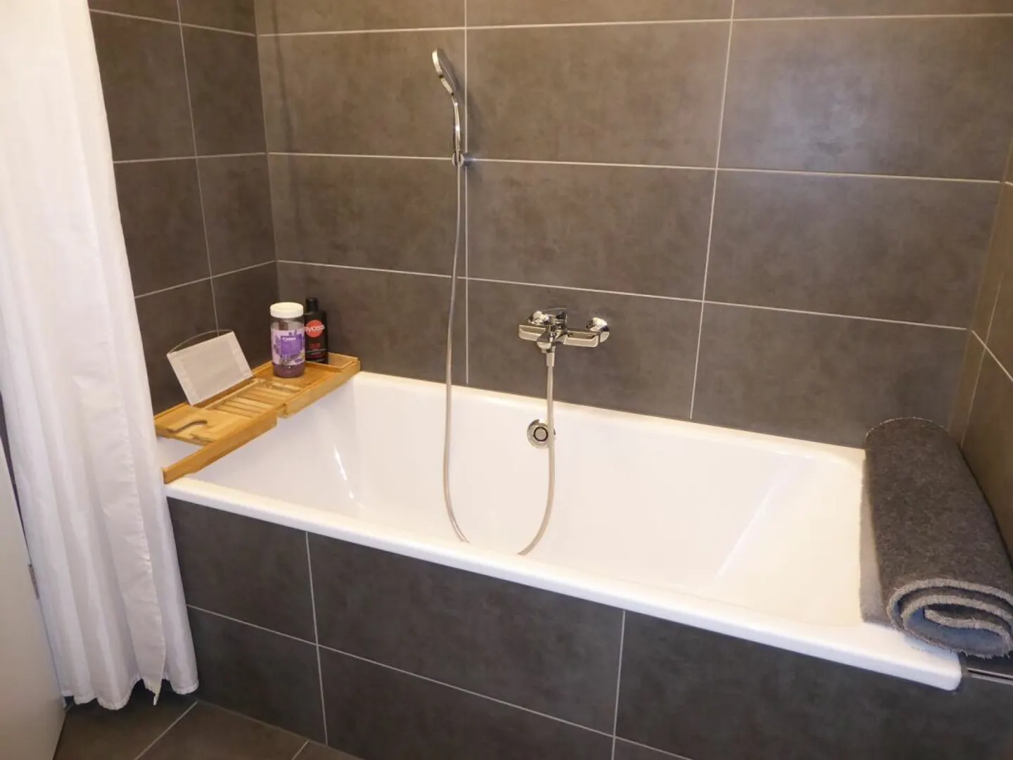 Charmante Dachwohnung - Foto 11 von 13