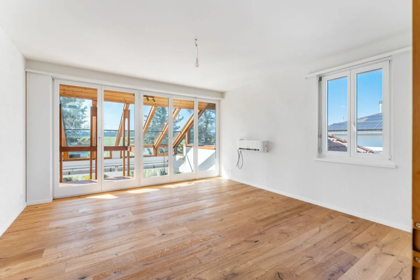 Einfamilienhaustraum mit Wintergarten an der Landwirtschaftszone - Photo 9 of 13