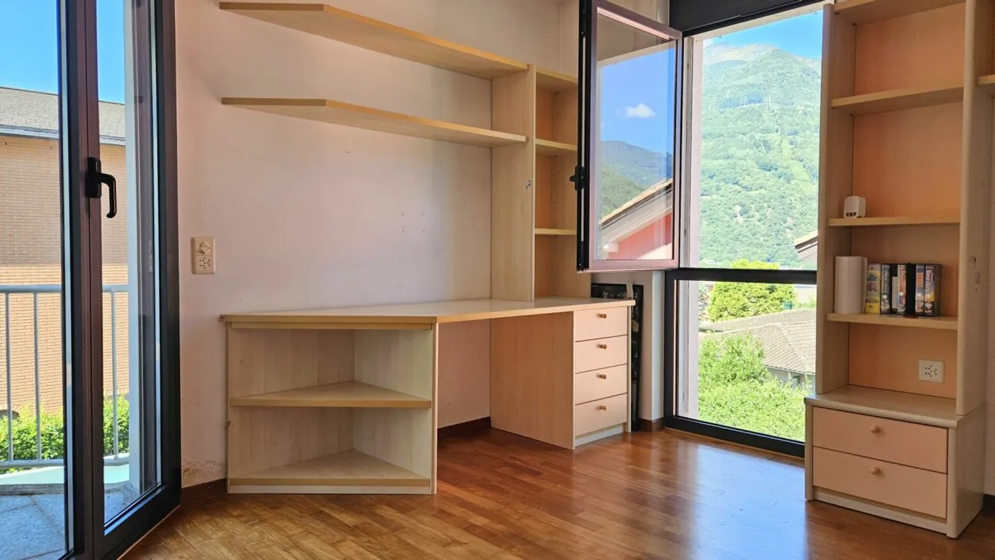 VILLA IN BEAUTIFUL LOCATION IN ARBEDO - Photo 12 of 13