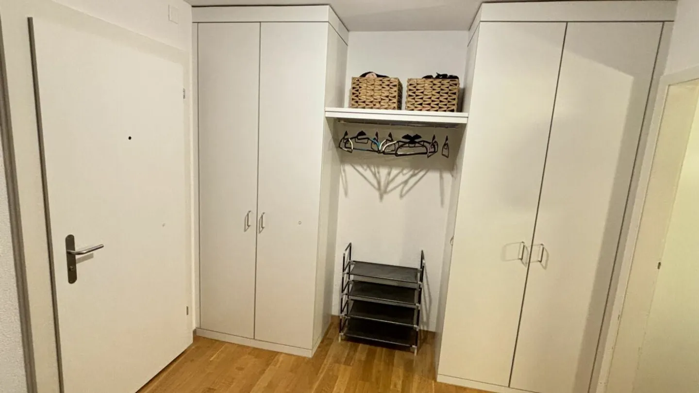 Furnished 5-room apartment (approx. 102 m²) near the lake - all-inclusive living in Feldmeilen - Photo 12 of 13