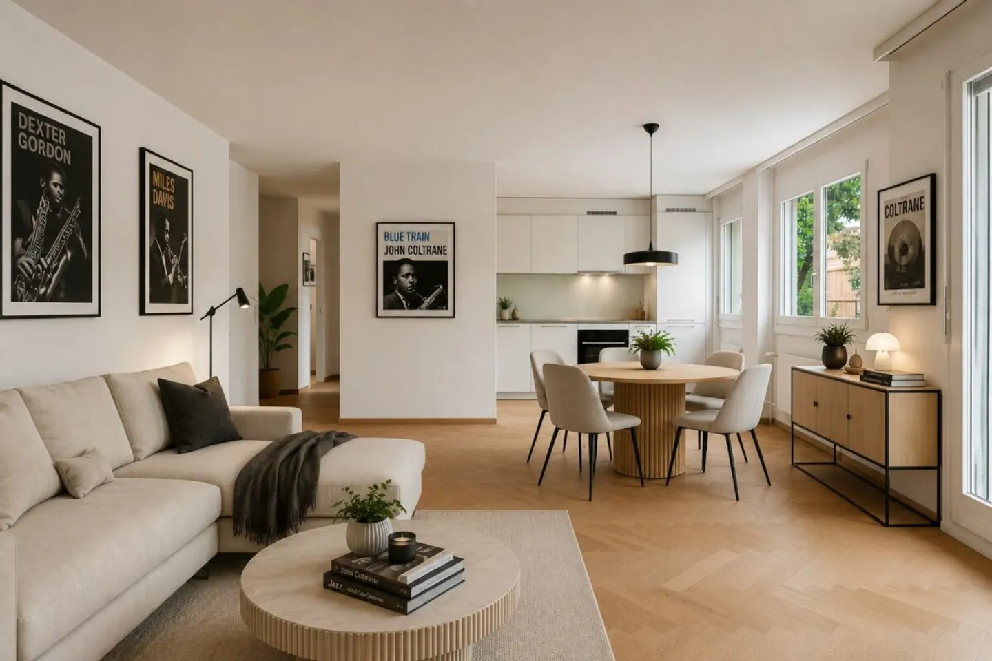 Appartamento di 3½ locali elegantemente ristrutturato con balcone e vista sul verde - Foto 3 di 11