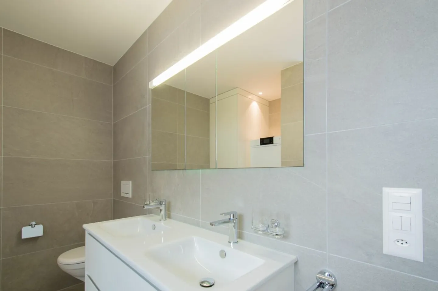 Appartamento attico unico con vista panoramica - Foto 11 di 13